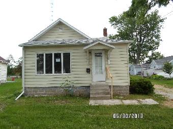 330 N Locust St, Oak Harbor, OH 43449 