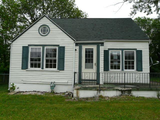 1385 Nichols Ave, Lorain, OH 44053 