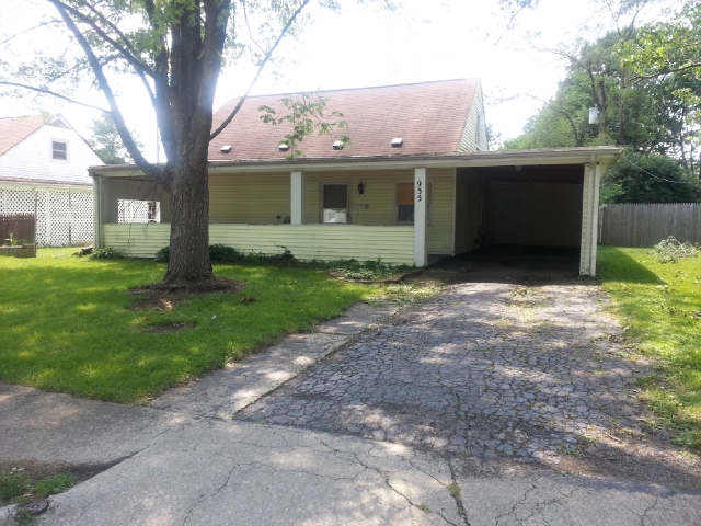 935 Duke Rd, Whitehall, OH 43213 