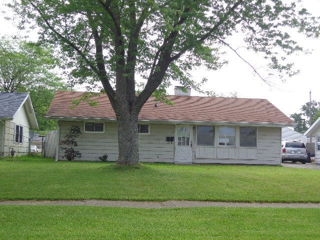 4227 Palm Ave, Lorain, OH 44055 