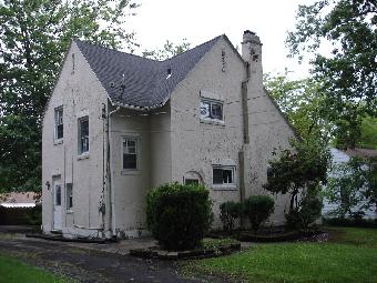 1855 Hillside Ter, Akron, OH 44305 