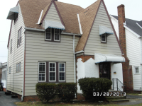 13151 Cedar Rd, Cleveland, OH 44118 