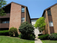 4903 Chalet Dr #202, Cincinnati, OH 45217 