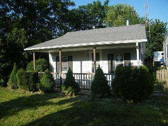 211 Harrison St, Port Clinton, OH 43452 