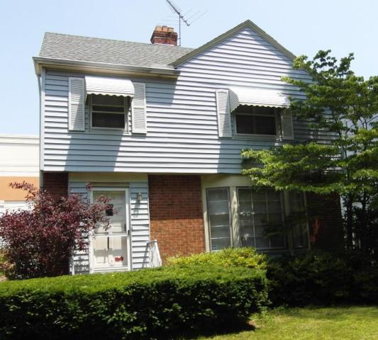 4033 Bushnell Rd, University Heights, OH 44118 