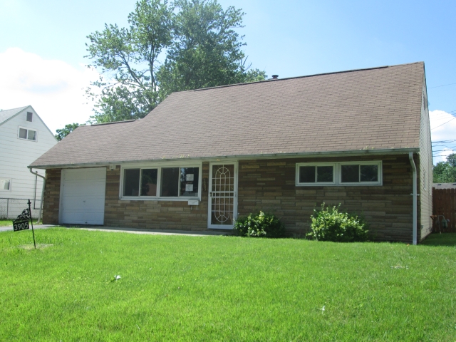 3905 Astor Ave, Columbus, OH 43227 