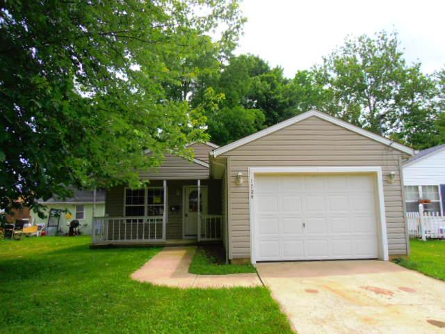 1704 West  Ave, Elyria, OH 44035 