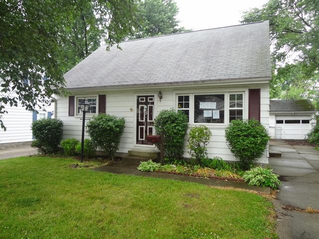 3385 Elmwood St, Cuyahoga Falls, OH 44221 