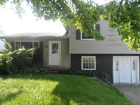 883 Houfek Dr, Lancaster, OH 43130 