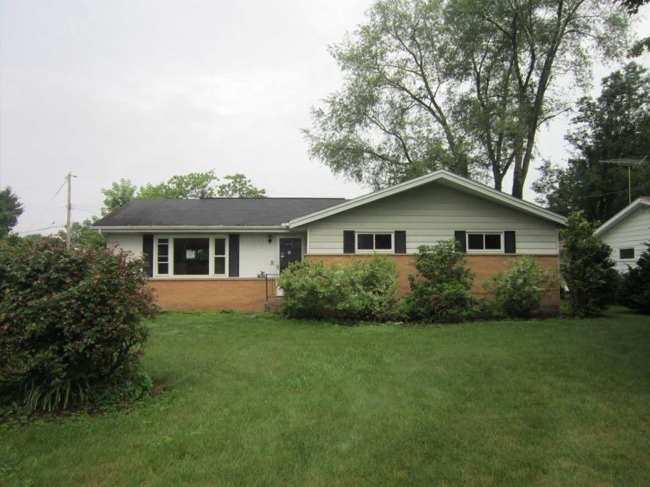 232 Shiawassee Ave, Fairlawn, OH 44333 