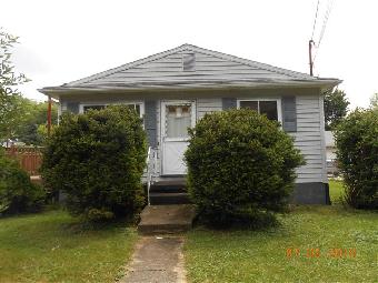 1473 Erie Ave, Akron, OH 44312 