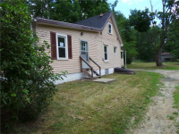 6456 Wall St, Ravenna, OH 44266 