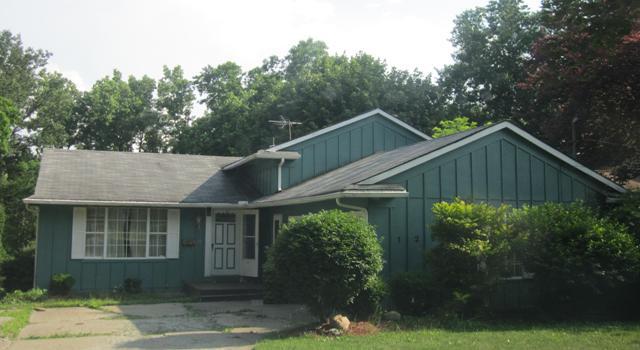 126 Adams St, Berea, OH 44017 