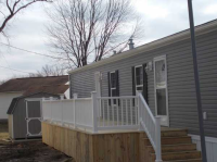 27 Beach Street, New Middletown, OH 44442 