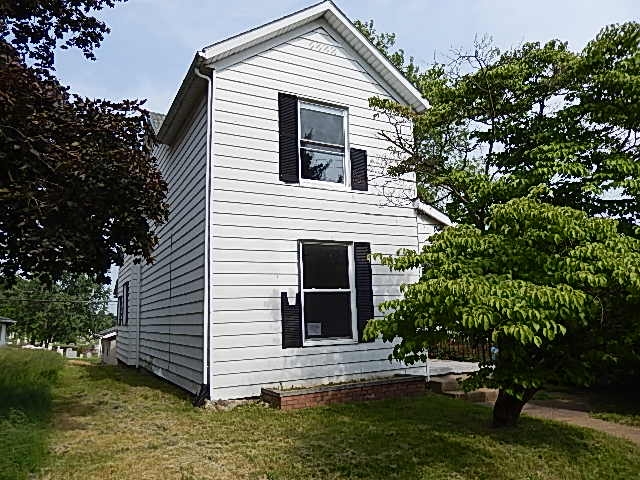 120 Fox Ave, Zanesville, OH 43701 