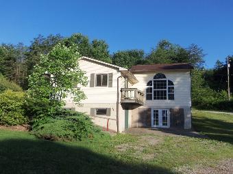 1497 Hardscrapple Rd, Wellston, OH 45692 