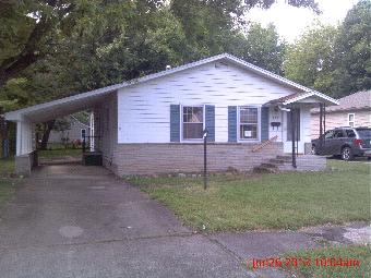 737 Broadway St, Washington Court House, OH 43160 