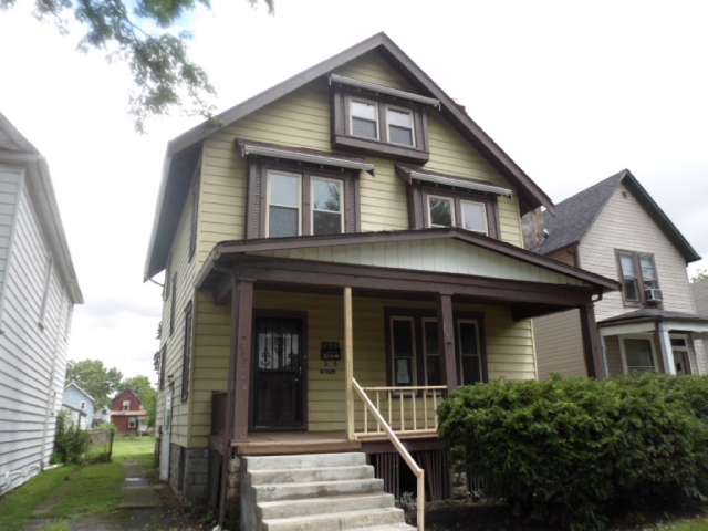 282 Whitethorne Ave, Columbus, OH 43223 