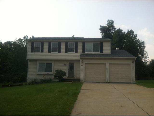 2906 Duquesne Dr, Stow, OH 44224 