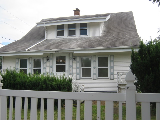 2652 Albrecht Ave, Akron, OH 44312 