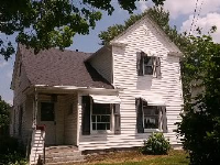 77 Fenton Ave, Mogadore, OH 44260 