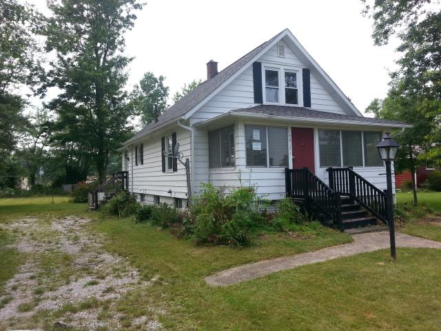 5017 Dunsmore Ave, Ashtabula, OH 44004 