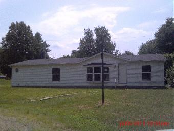 11892 N Shore Dr, Hillsboro, OH 45133 