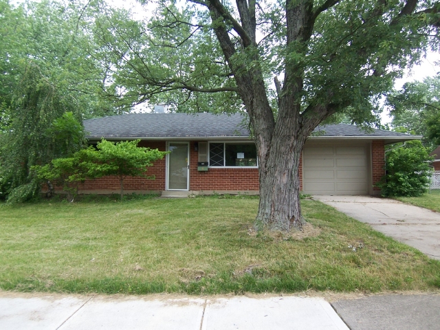 5806 Rousseau Dr, Dayton, OH 45424 