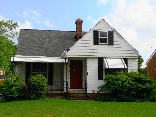 10915 Penfield Ave, Garfield Heights, OH 44125 