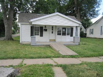 216 E Eidson St, Eaton, OH 45320 