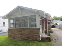 1648 Schomberg St, Toledo, OH 43605 