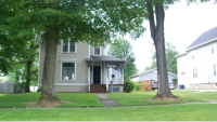 82 E Walnut St, Jefferson, OH 44047 