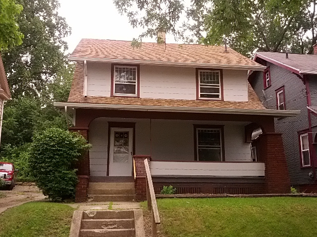 1530 Plain Ave NE, Canton, OH 44703 