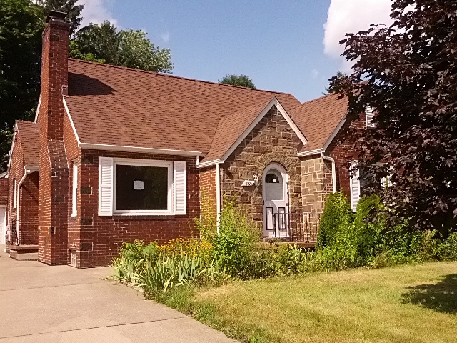 153 30th Street NW, Canton, OH 44709 