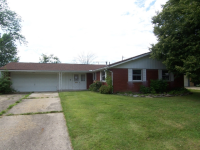 425 Meadow Wood Dr, Springfield, OH 45505 