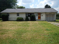 375 Tigre Dr, Newark, OH 43055 