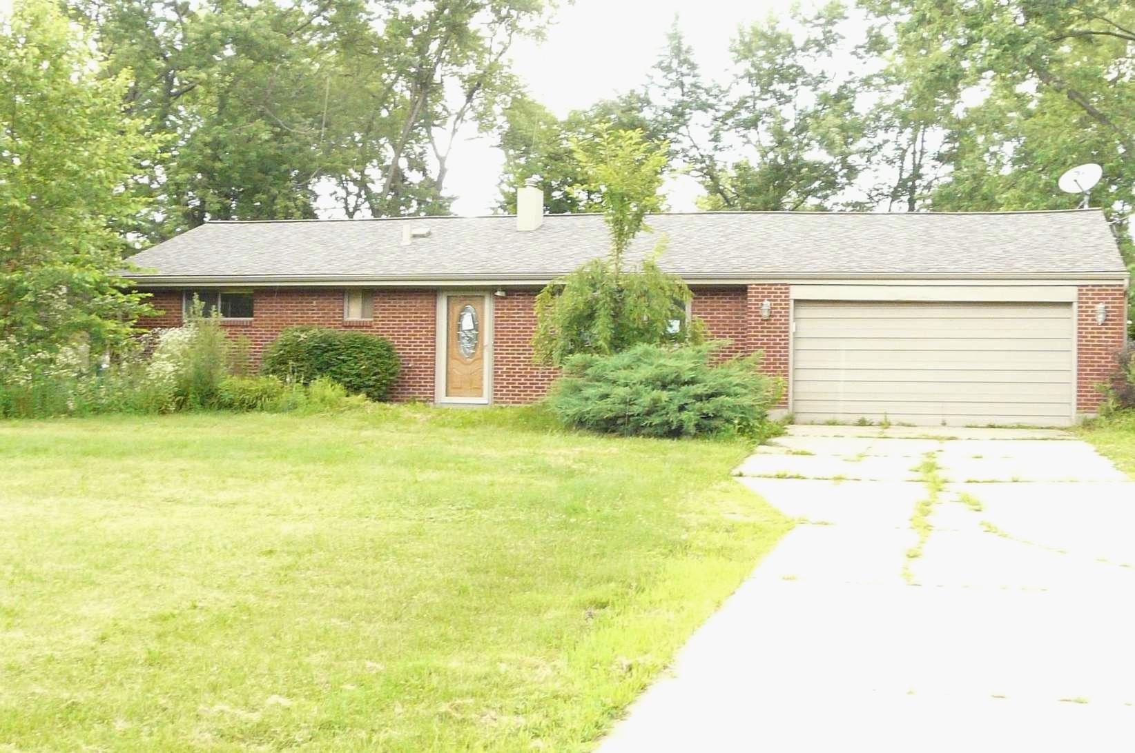 1439 Bruce Rd, Macedonia, OH 44056 