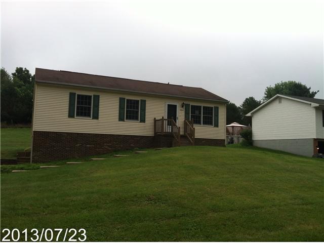 5859 Drenta Circle SW, Navarre, OH 44662 