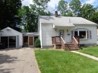 23 Maple Hill Dr, West Carrollton, OH 45449 