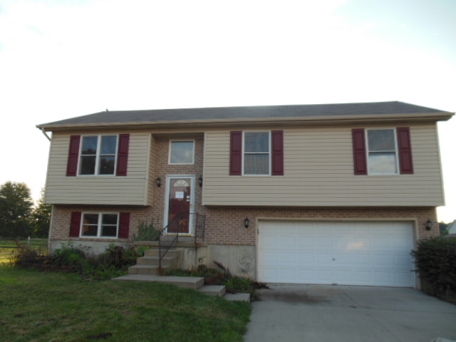 210 Katelin Ln, Mount Orab, OH 45154 