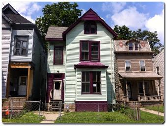 2525 Hemlock St, Cincinnati, OH 45206 