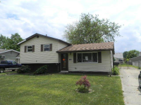 15601 Sylvia Dr, Brookpark, OH 44142 