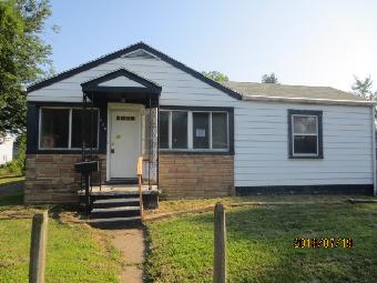 420 Venice Dr, Northwood, OH 43619 