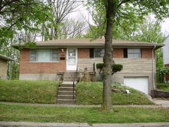 5244 Ponderosa Dr, Cincinnati, OH 45239 