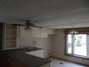 215 Susan Lane, Toledo, OH 43612 