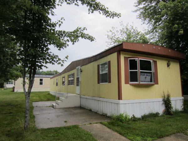 6497 Linda Lane, Ravenna, OH 44266 