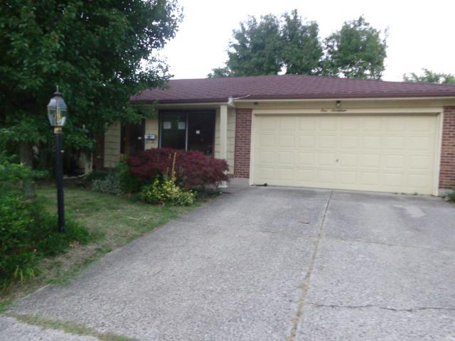 117 Golfwood Dr, West Carrollton, OH 45449 
