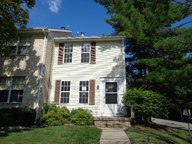 3012 Colony Lane, Springfield, OH 45503 