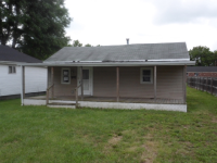 1207 S Hinde St, Washington Court House, OH 43160 