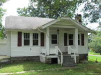 3255 S Bender Ave, Akron, OH 44319 